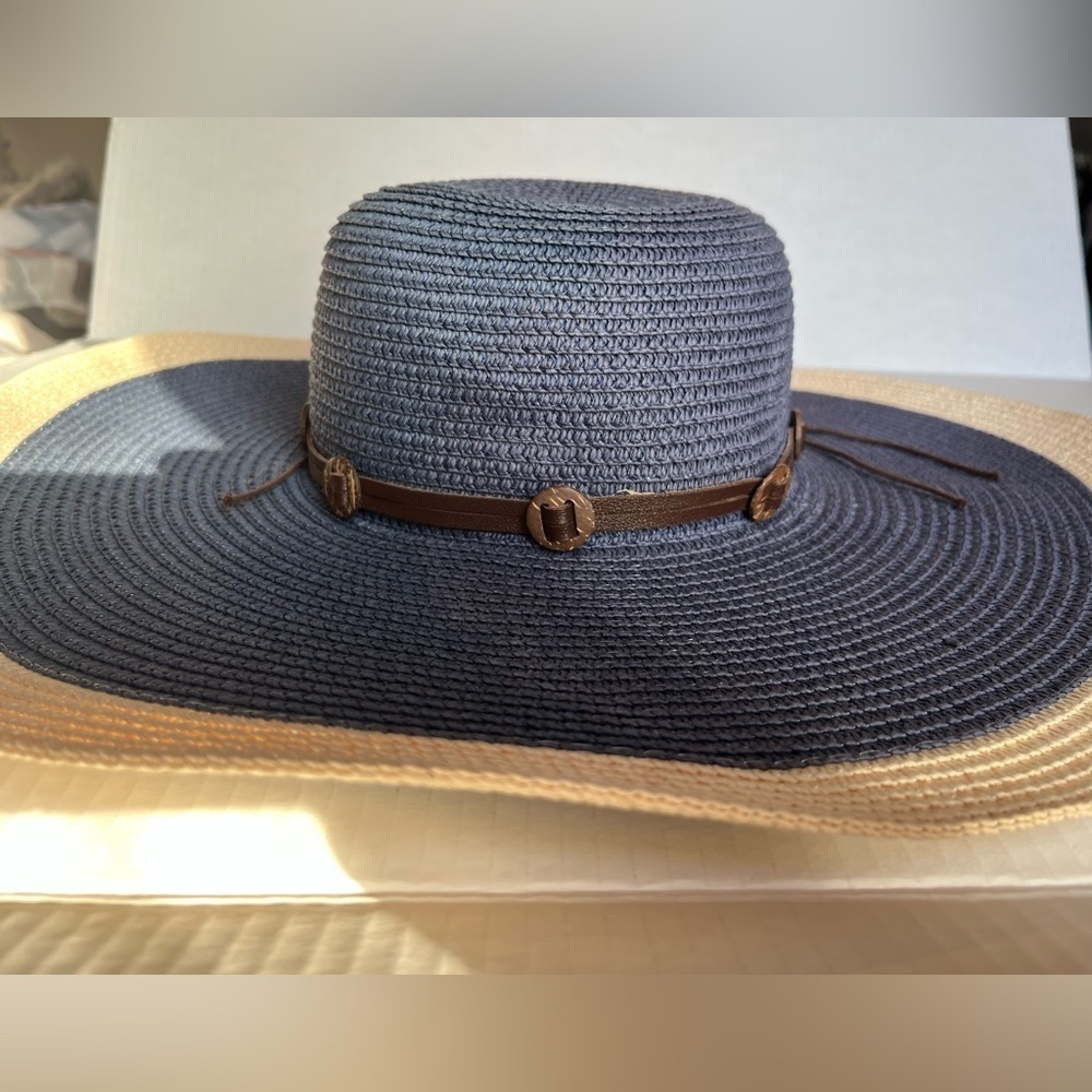 Lucky 7 Women Wide Brim Two Tone 100% Paper, Straw, Floppy Beach Hat - Picture 3 of 13